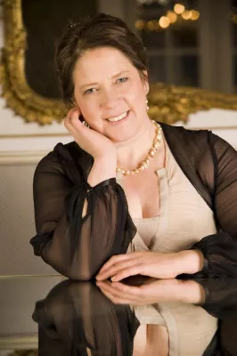 Bild: Kathy Kelly mit Chor Divertimento in Altenkirchen