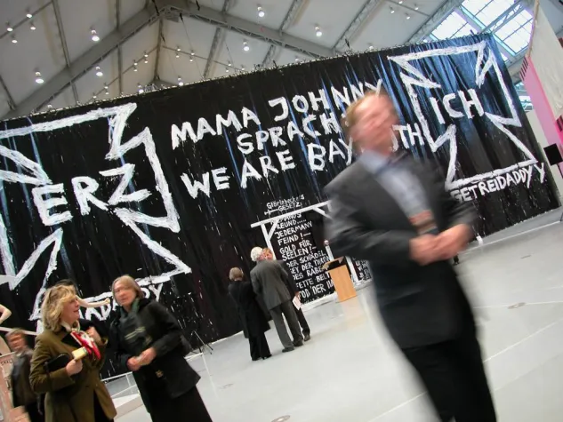 VernissageTV berichtet über: Jonathan Meese in den Deichtorhallen Hamburg und die Galerienwochenenden in Berlin und Leipzig Bild: VernissageTV berichtet über: Jonathan Meese in den Deichtorhallen Hamburg und die Galerienwochenenden in Berlin und Leipzig