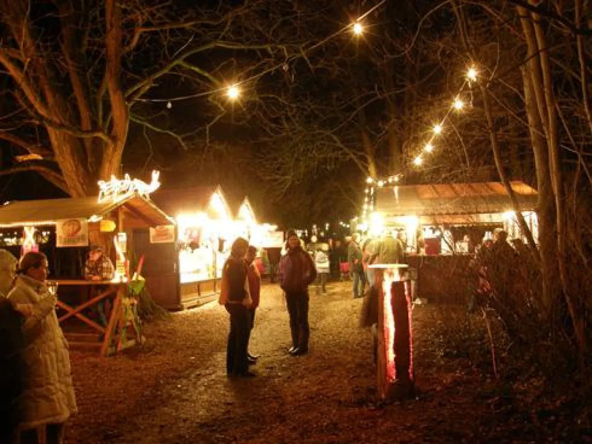 Der Glühweinmarkt in Bad Rappenau lädt zu stimmungsvollen Stunden ein