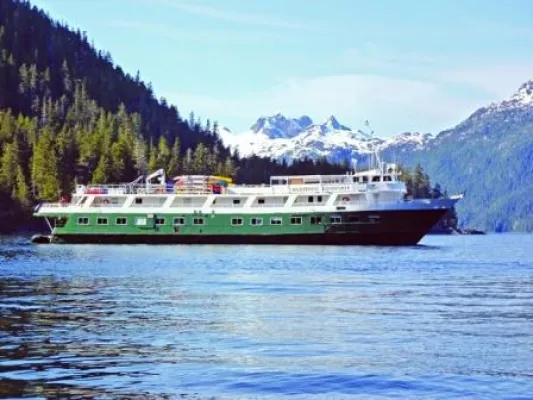 Bild: CANUSA TOURISTIK veröffentlicht die Nordamerika-Kataloge für 2014