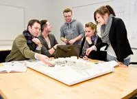 Bild: Planen, Bauen, Betreiben: Ingenieure gefragt wie nie