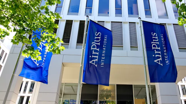 Bild: Peter Schmidt Group begleitet AirPlus International als Agenturpartner