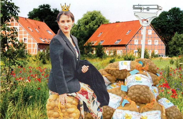 Bild: Der Knüller zum Ablauf des Jahr der Kartoffel im Kartoffel-Hotel - Sprit sparen - „Tanken“ mit Kartoffeln