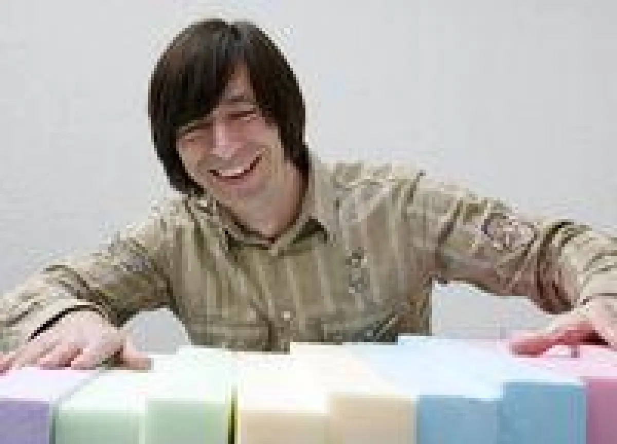 Auf www.xps-waermedaemmung.de beantwortet John Kosmalla, Moderator der RTL2-Doku-Soap 