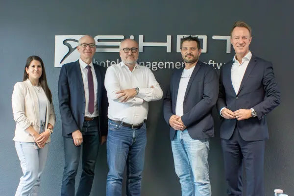 Bild: SIHOT und IHK Saarland setzen Impulse für den Hospitality-Tech-Standort Saarland 
