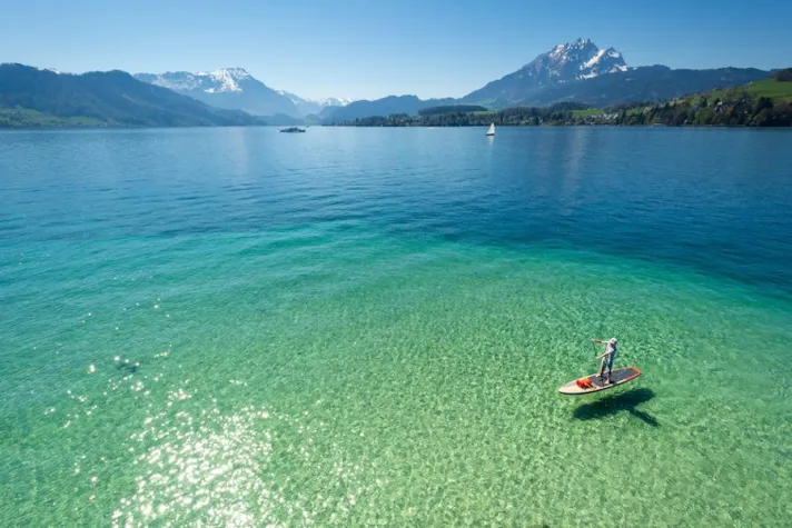 Bild: LIQUID TRAILS: WASSERWANDERWEGE DURCH DIE SCHWEIZ