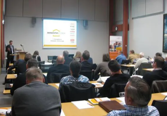 Energiesparnetzwerk unterstreicht Kompetenz mit erfolgreicher Fachveranstaltung Bild: Energiesparnetzwerk unterstreicht Kompetenz mit erfolgreicher Fachveranstaltung