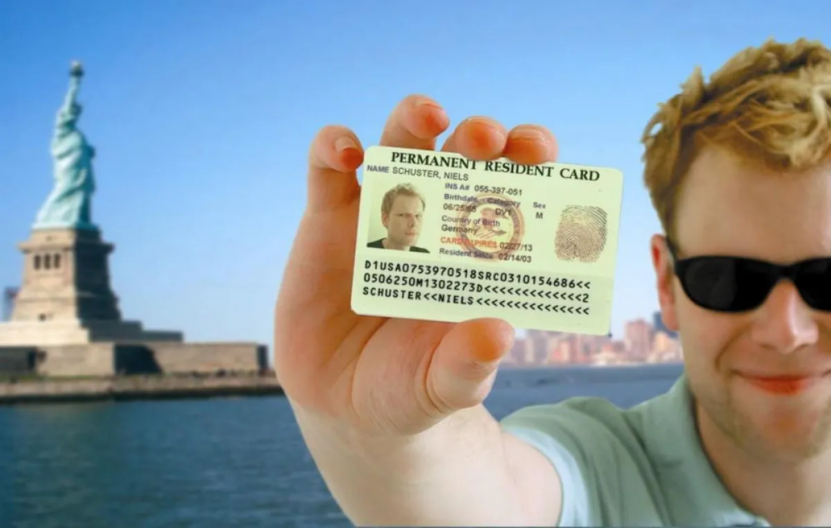 Ein glücklicher Inhaber der US GreenCard, copyright: www.americandream.de