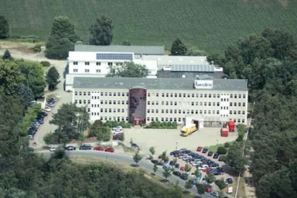 Bild: berolina Schriftbild ist erstes Unternehmen Brandenburgs bei „Wirtschaft pro Klima“