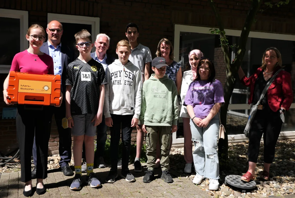 Gewinner und Jury des KITZ.do Videofilmwettbewerbs