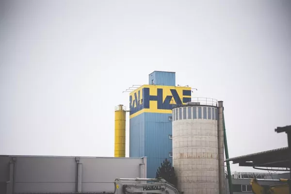 Von der Staubwolke zur Cloud - HABAU baut auf XiTrust MOXIS Bild: Von der Staubwolke zur Cloud - HABAU baut auf XiTrust MOXIS