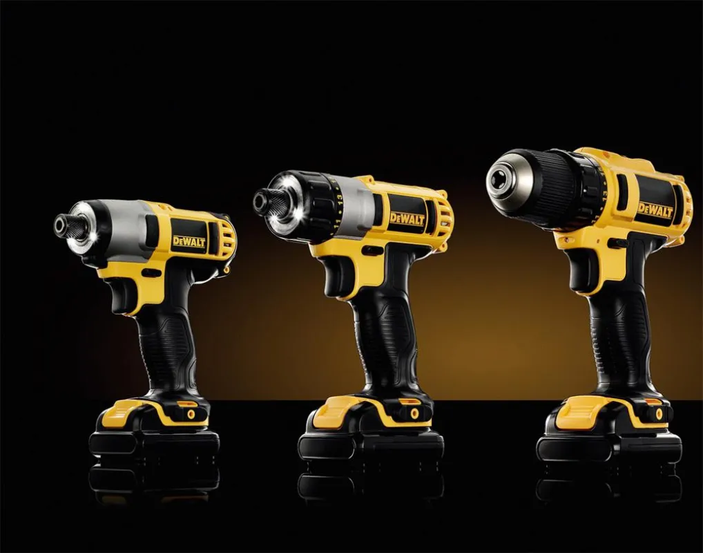Sie sind extrem kompakt und überzeugen durch hohe Leistung sowie Laufzeit: Schrauber, Bohrschrauber, Schlagschrauber und Leuchte.der neuen 10,8 Volt Li-Ion-Serie von DEWALT.