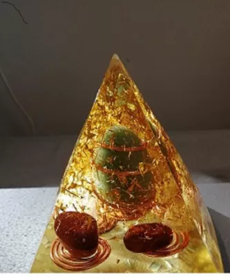 Bild: Orgonit - Reiki Energie gebündelt in einen Kunstobjekt macht dies zu einen Power Objekt.