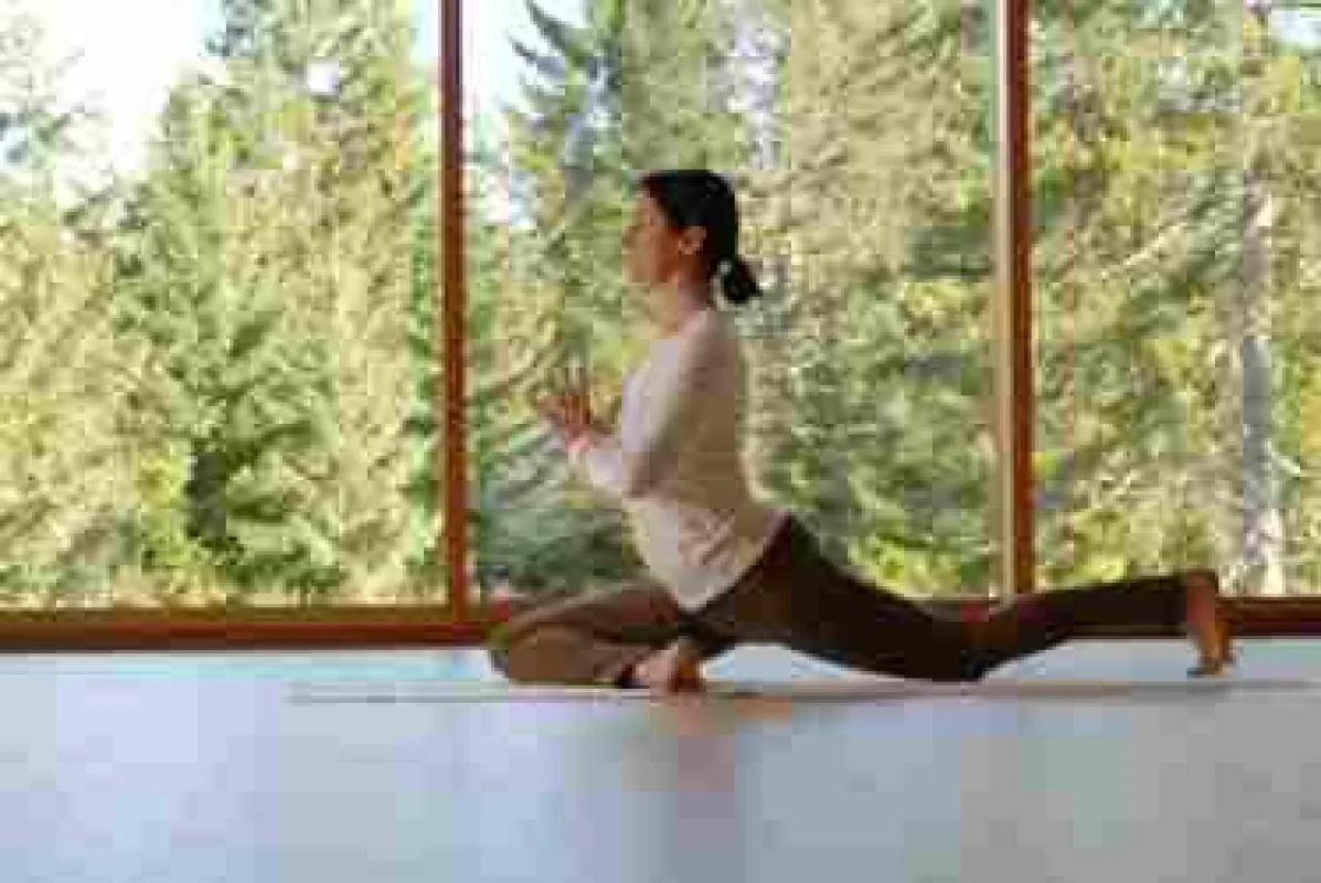 Yoga im DAS KRONTHALER
