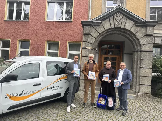 Bild: Weißgerber Lesezirkel zu Besuch in der Suppenküche Franziskanerkloster Pankow