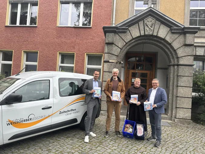 Bild: Weißgerber Lesezirkel zu Besuch in der Suppenküche Franziskanerkloster Pankow