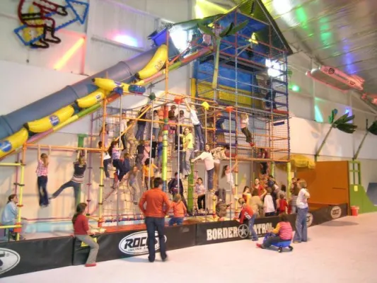 Bild: Kinder-Sozialarbeit braucht nicht viel Geld, sondern Menschen mit Idealismus und Visionen