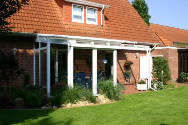 Bild: Von einer Überdachung zum Wintergarten