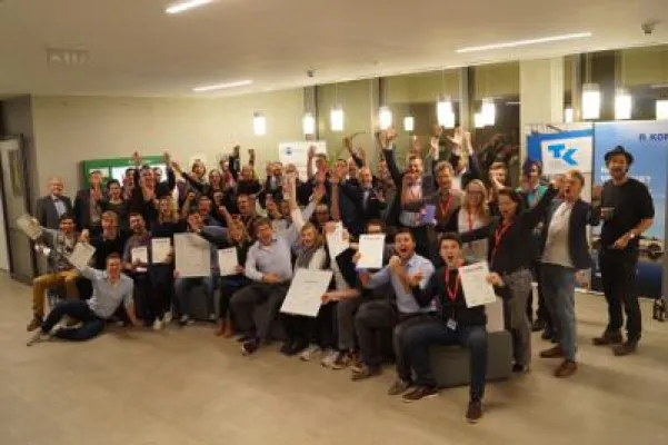 Bild: Von wiederverwertbaren Akkuzellen bis zum Hanfsamenriegel: Vielfältige Geschäftsideen beim Startup Weekend