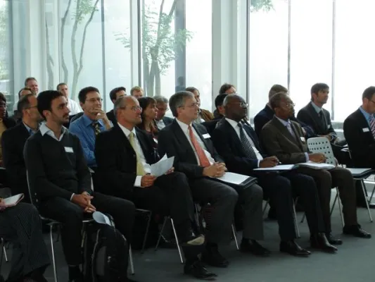 Bild: Der erste Trunz Water Day informierte über nachhaltige, solar-betriebene Trinkwasserlösungen