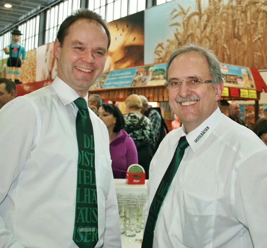 Die Geschäftsführer der Distelhäuser Brauerei A. Kalweit, R. Andre auf der Grünen Woche 2013 (v.l.)