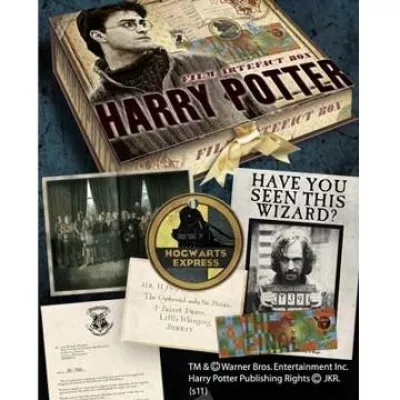 Bild: Originale Harry Potter Schriftstücke und Hermines Tasche neu bei elbenwald.de