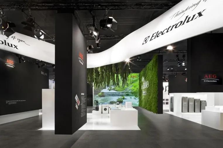 Messearchitektur von D'art Design auf der 50. IFA Bild: Messearchitektur von D'art Design auf der 50. IFA