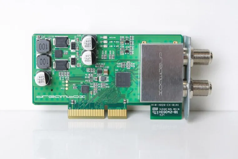 Bild: DVB-S2 Twin Tuner: klein, kühl und sparsam