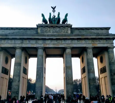 Bild: Multiconnect stellt Mittelstands-Homeoffice vor.