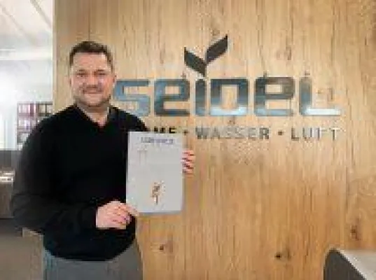 Bild: Großer Preis des Mittelstandes: Eder Siebdruck und Kunststoffverarbeitung erreicht Finalrunde