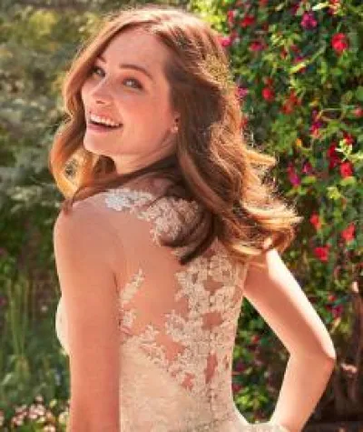 Bild: Glücksgefühl Brautmoden weht den Hochzeitsrausch von Frechen nach Köln