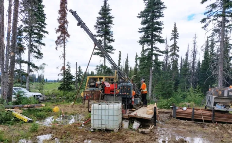 Bild: Alpha Copper: Erste Anzeichen für einen möglichen Bohrerfolg