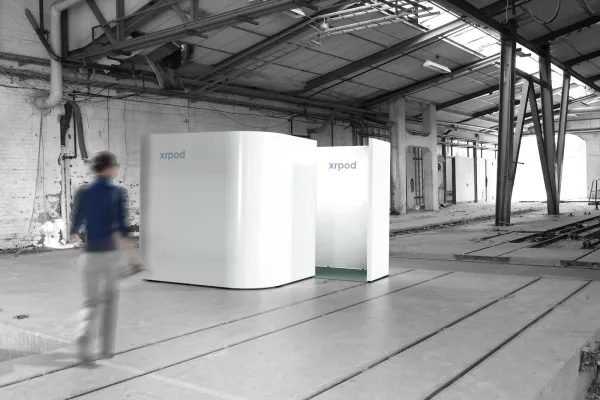 Bild: CONNECTED REALITY innovativer Anbieter im Bereich Virtual- und Augmented Reality präsent seinen neuen "xrpod"