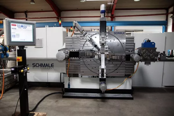 Bild: Unbegrenzte Servokraft für Bihlerwerkzeuge