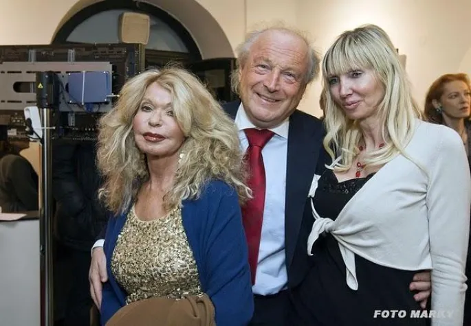 Bild: The gallery STEINER – art & wine feierte ihr 2-Jahresfest