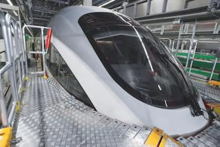 Bild: InnoTrans 2018: ZARGES präsentiert Zugangsbühnen für Züge