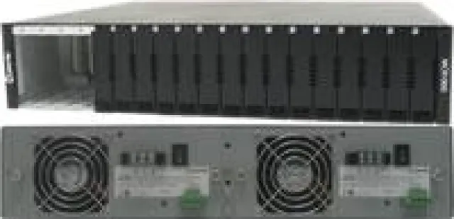 Bild: Perle Systems führt High Density Medienkonverter Gehäuse für Telekommunikations und Behördenanwendungen ein