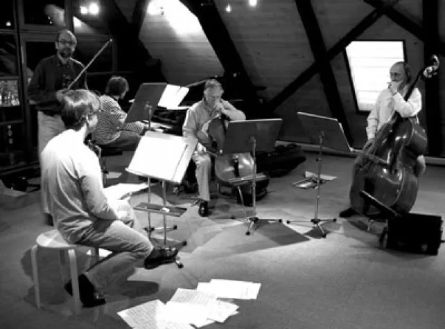 Bild: Wenn reden langweilig wird...