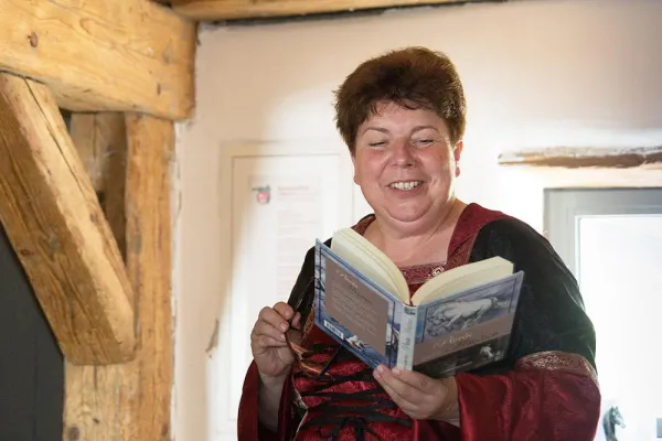 Bild: Zauber-Pferde und Einhörner faszinieren an Fronleichnam die Frickinger