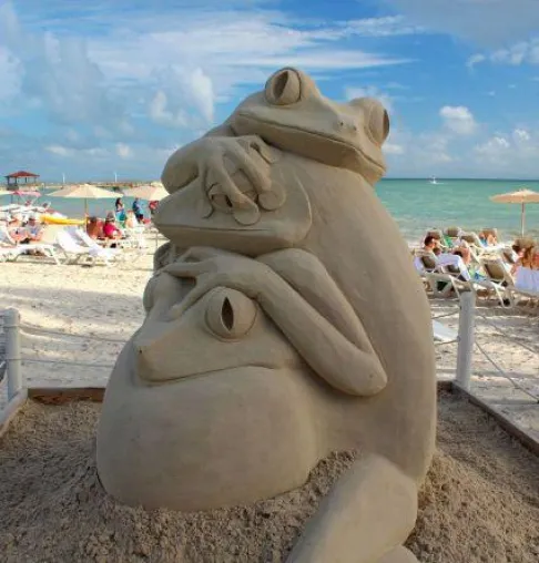 Mehr als eine Sandburg Bild: Mehr als eine Sandburg