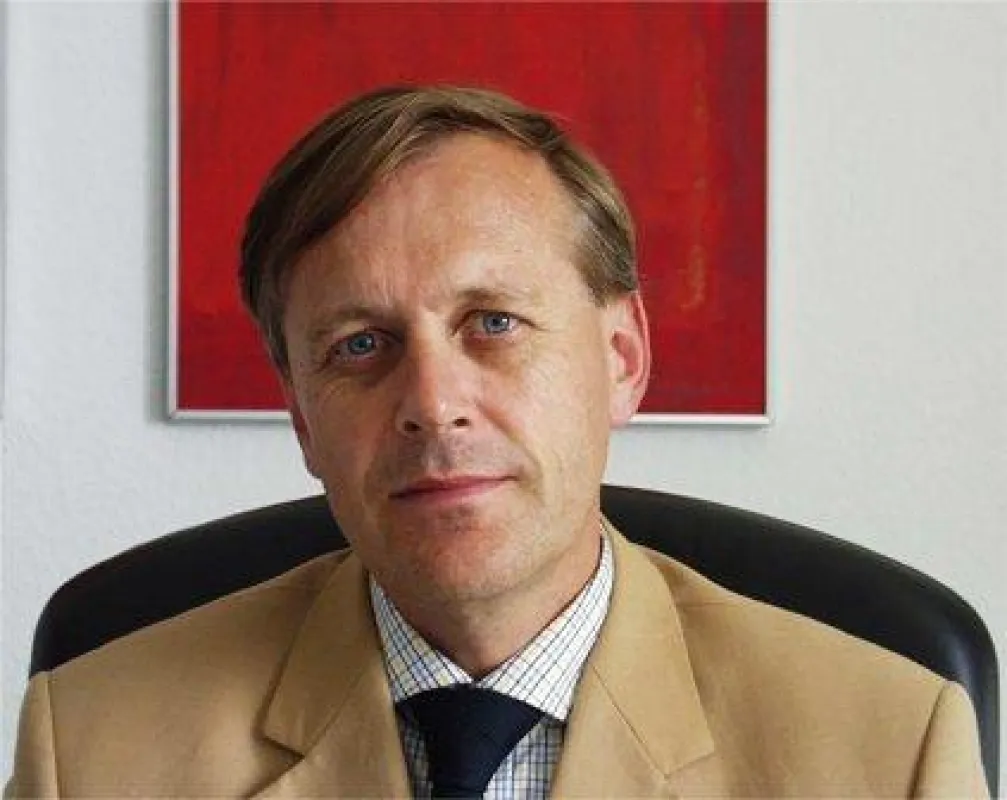 Prof. Dr. Jürgen Hucke, Chefarzt der Klinik für Frauenheilkunde und Geburtshilfe im Bethesda Krankenhaus Wuppertal