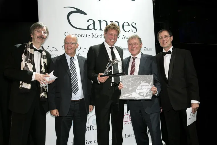 Bild: RED gewinnt mit Fujitsu bei den Cannes Corporate Media & TV Awards.