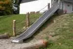 Die Hangrutsche für den Spielplatz Bild: Die Hangrutsche für den Spielplatz
