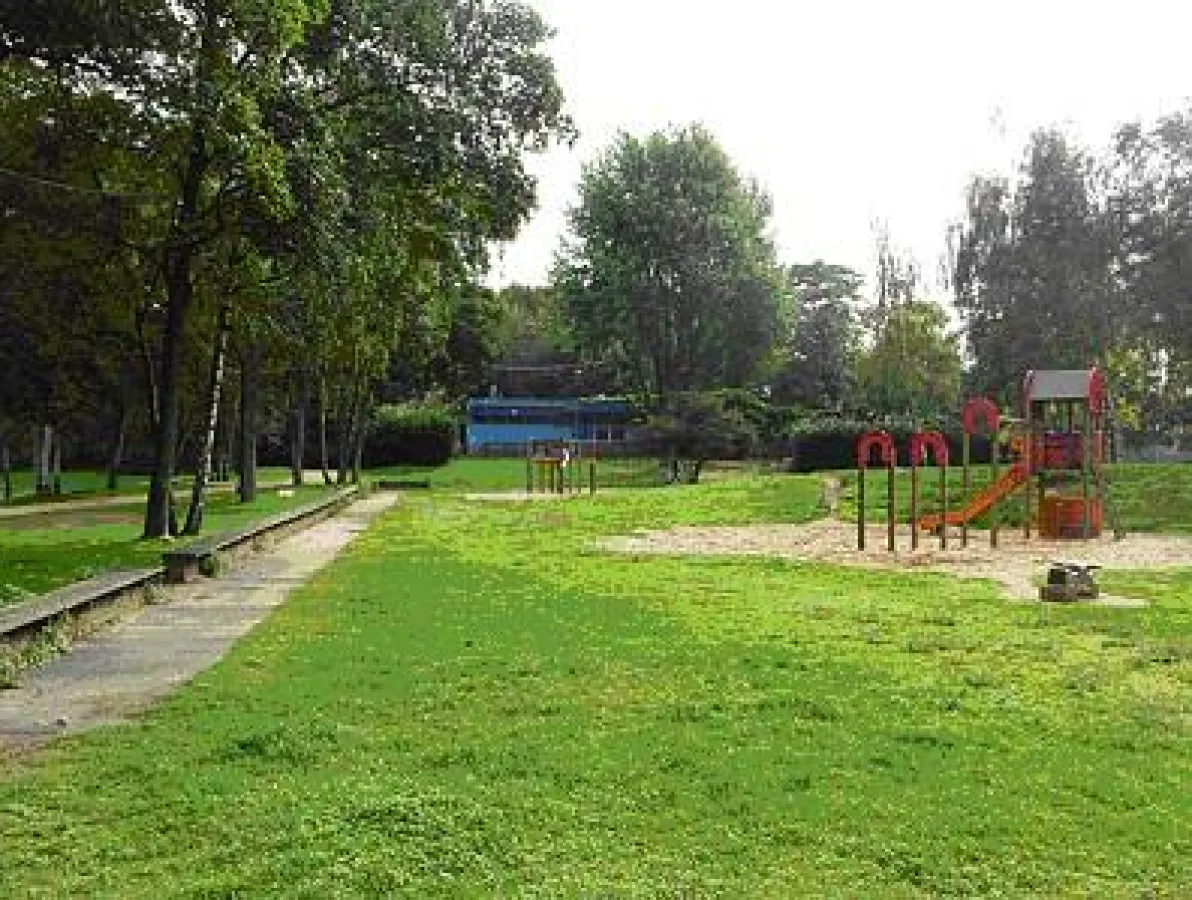 Immer mehr Spielplätze werden nur noch abgebaut, nicht mehr erneuert. Das ist das wesentliche Ergebnis der BFG-Umfrage 2010.