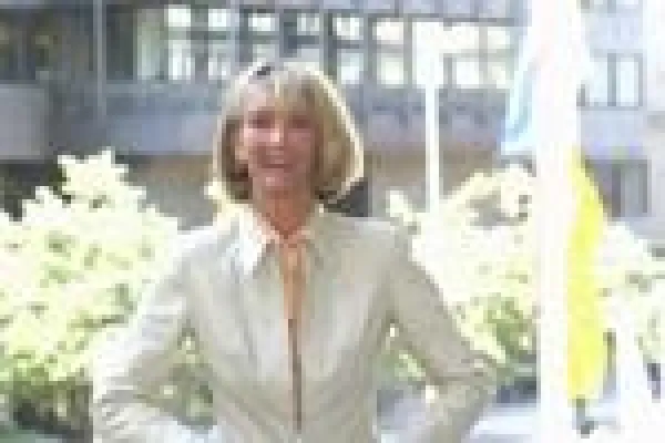 Bild: Erleben Sie einen Glückstag mit Dorette Segschneider - Tragen Sie bei zur Steigerung des Glücks-BIP