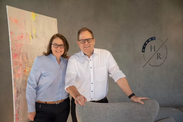 Perfekte Lösungen für den Mittelstand: Mit Giant-HR gegen den Fachkräftemangel vorgehen Bild: Perfekte Lösungen für den Mittelstand: Mit Giant-HR gegen den Fachkräftemangel vorgehen