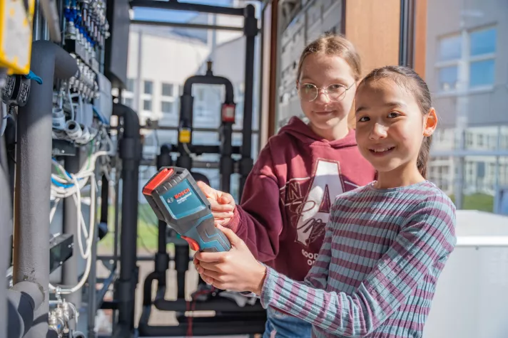 Wissenschaftlerin für einen Tag Bild: Wissenschaftlerin für einen Tag