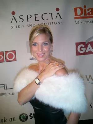 "Financial Advisors Awards 2007" und "Man of the Year 2007" auf der CASH GALA 2007 verliehen Bild: "Financial Advisors Awards 2007" und "Man of the Year 2007" auf der CASH GALA 2007 verliehen