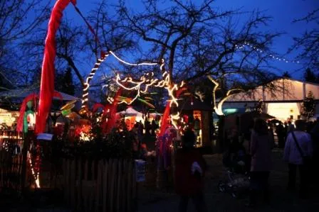 Bild: Traditioneller Adventmarkt der Bio-Kelterei Perger vom 30.11. - 02.12.2012