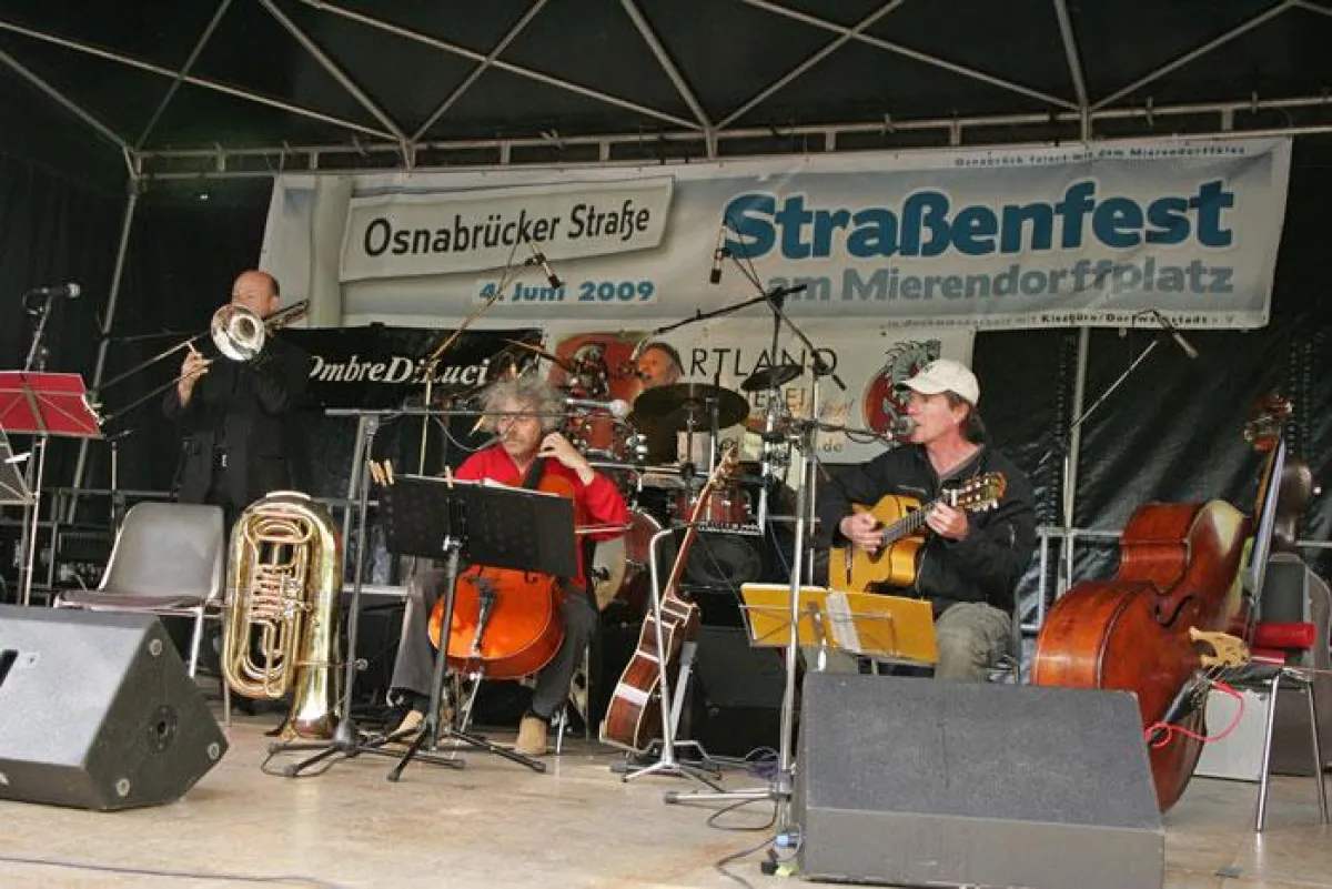 Kiezfest 2009 an der Osnabrücker Straße: Ein Schnappschuss aus dem vergangenen Jahr